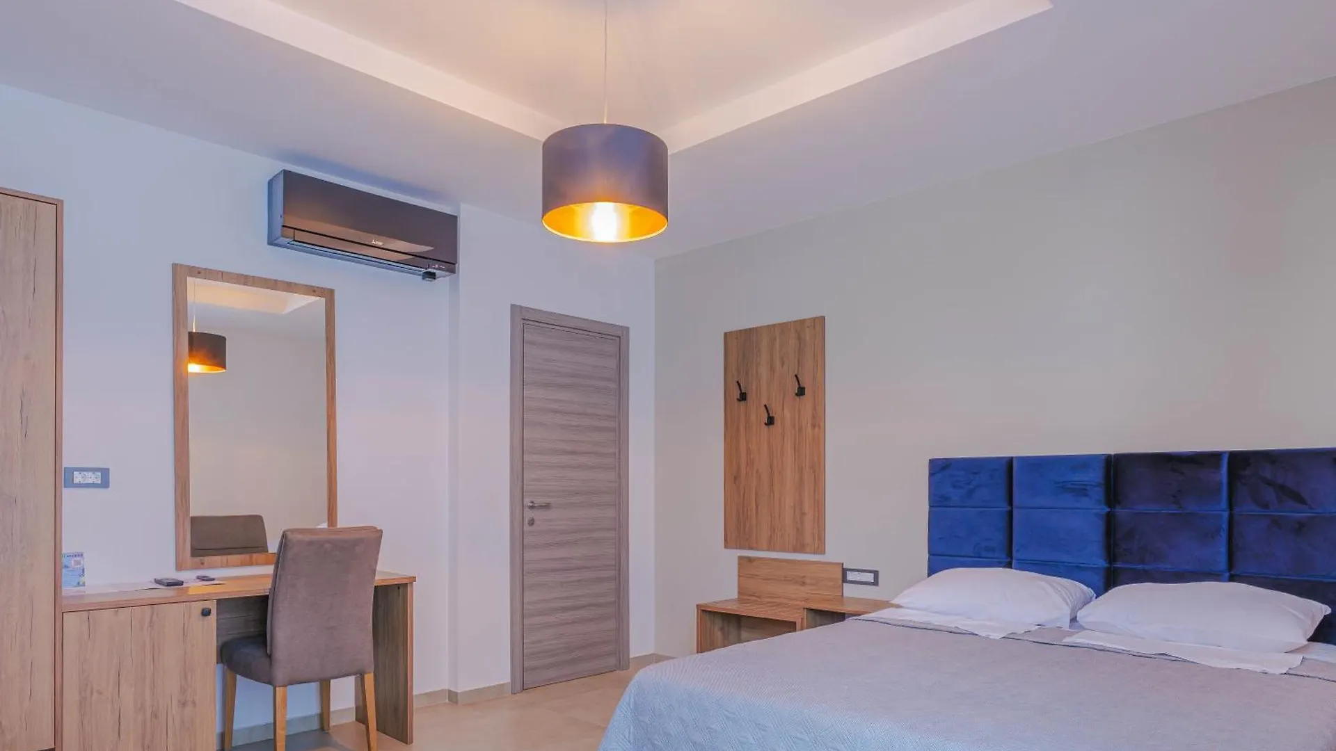 Maresole Beachfront Residence Porec Bed & Breakfast